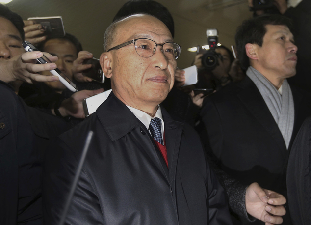 Former S. Korea health minister convicted over corruption scandal