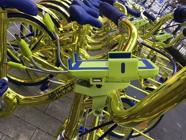 ‘Luxurious’ shared bikes in Hangzhou cause stir on Internet