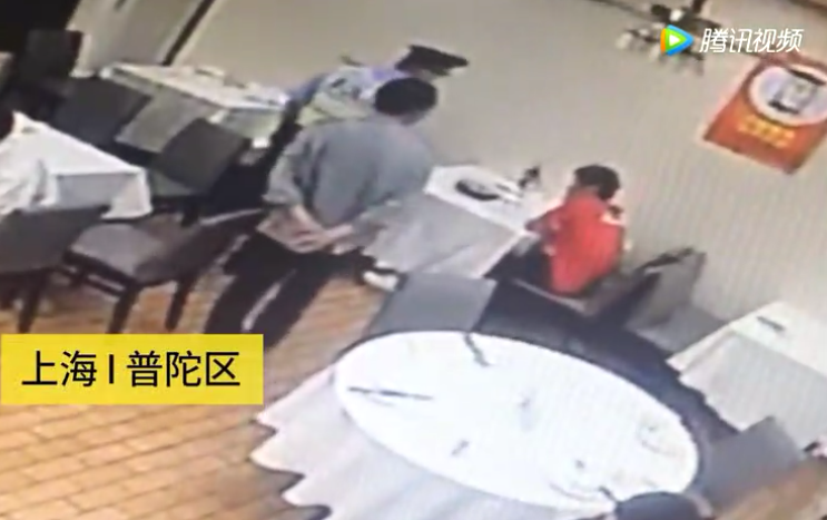 Cheeky 'dine-and-dash' man gives Shanghai Metro lines restaurant reviews