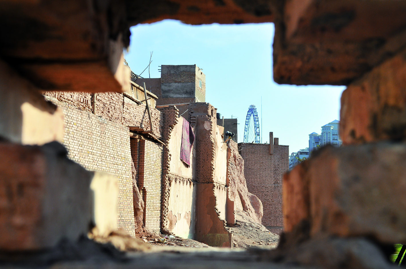 Kashgar's resplendent past survives in redevelopment