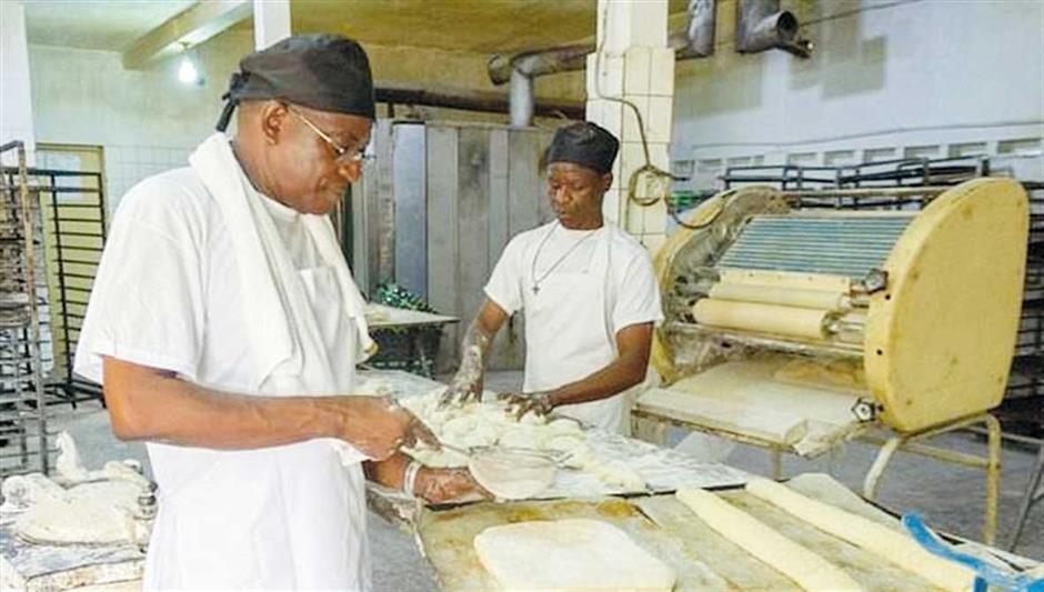 Successful Togo baker finds dough in French bread