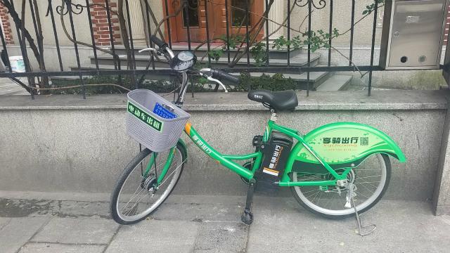 Taking a spin on Shanghai's colorful shared cycles