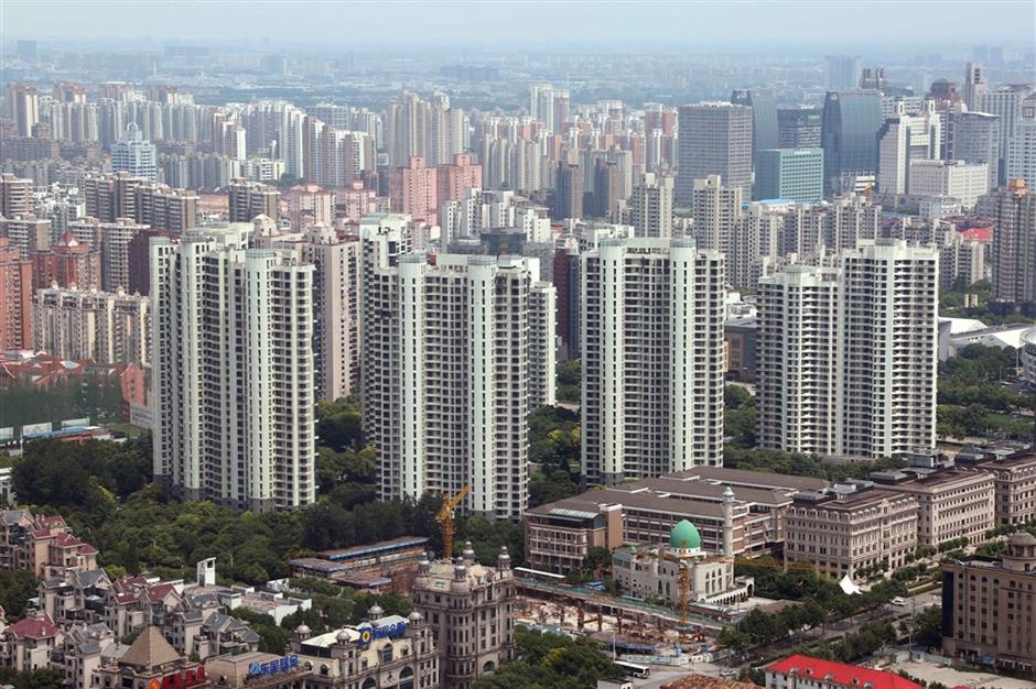 Shanghai demands lottery for purchases of new commercial homes