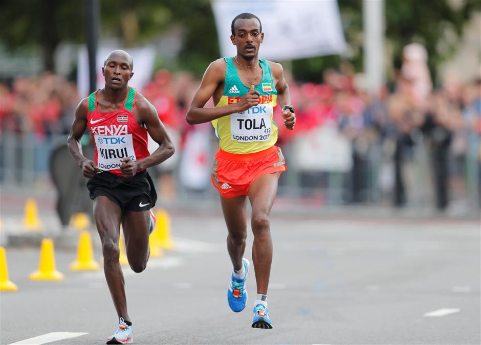 Kenya's Kirui wins men's world marathon