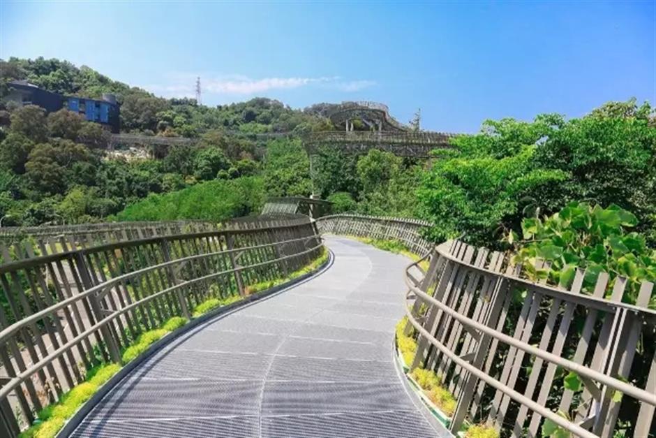 Eco sky walk to welcome walkers, and support nature, in Fuzhou