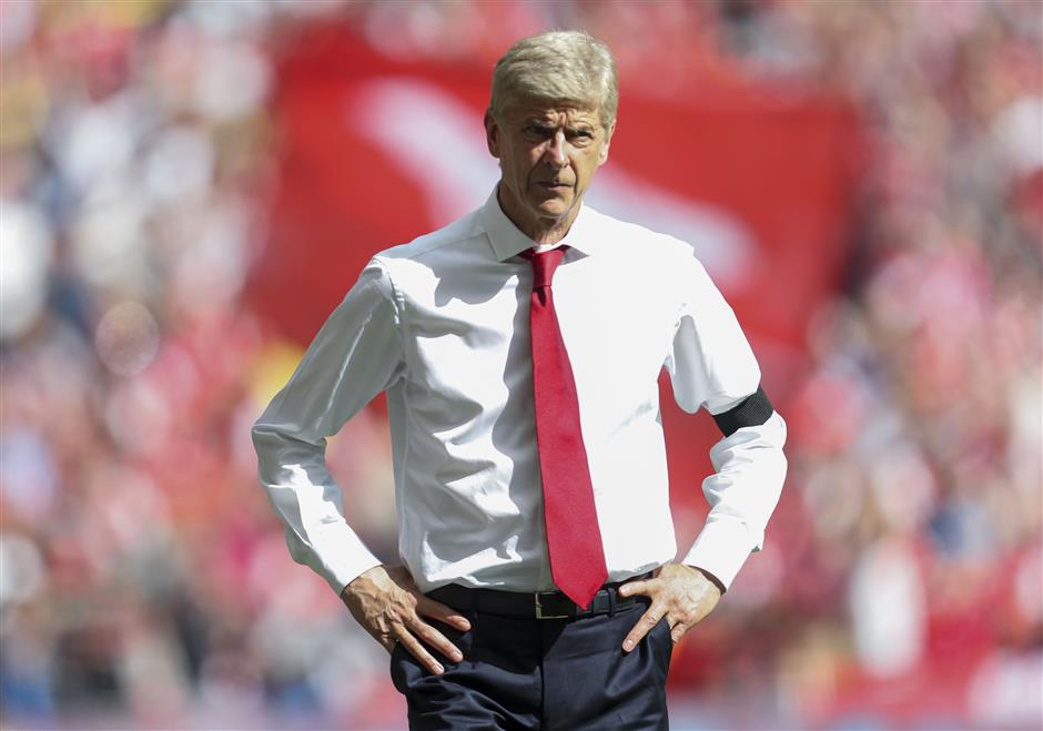 Wenger braced for knife-edge Arsenal season