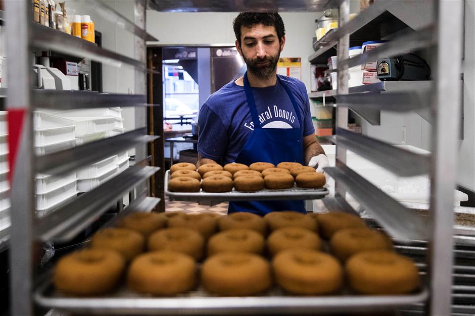 For Phish fan, it's time to make the doughnuts