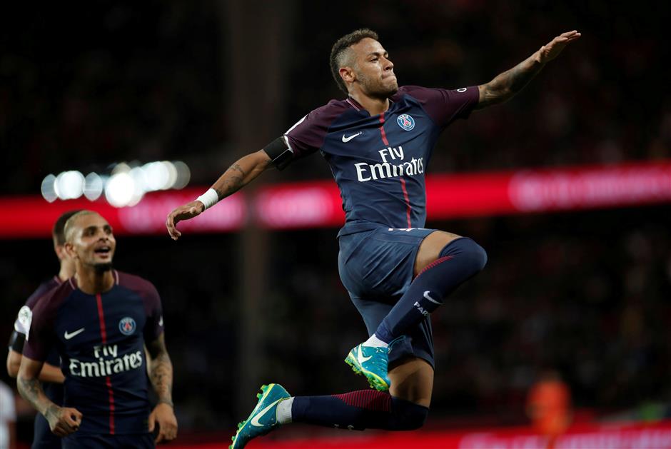 Neymar targets improvement after phenomenal home debut for PSG