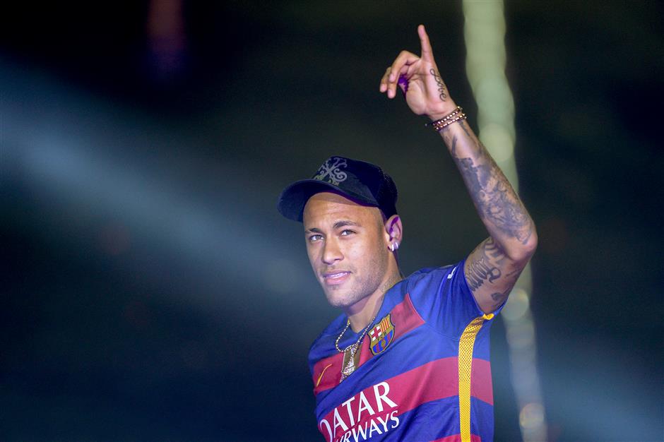 Barcelona sues Neymar for breach of contract
