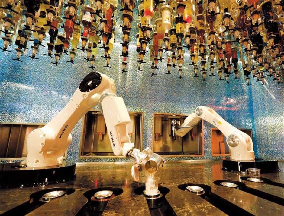 Getting well-oiled: booze in the age of the robo-barman