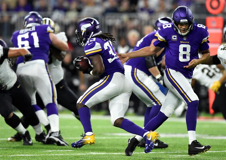 Vikings home Cook-in' spoils Peterson's return