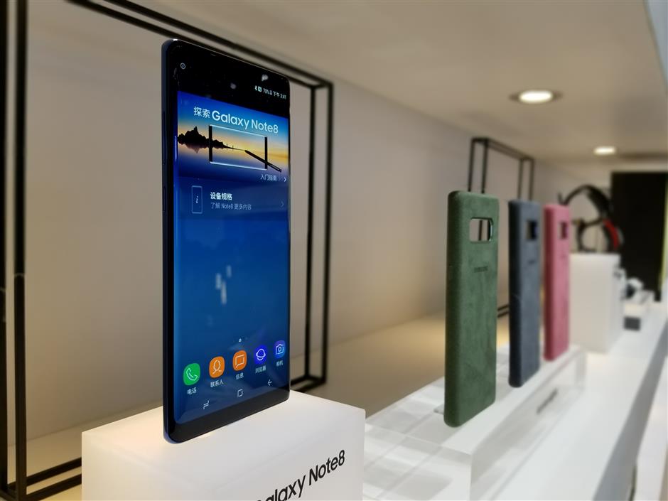 Samsung eyes Note 8 to win back share