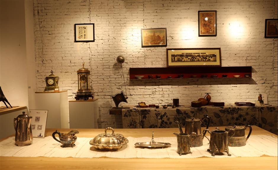 Exquisite cultural relics chronicle history of Shanghai