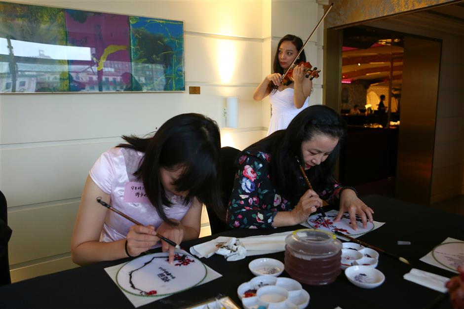 Shanghai's own opera on display