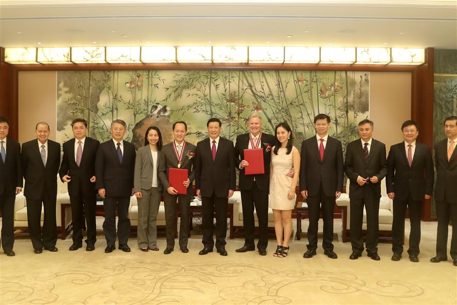 Expats awarded for significant contributions to Shanghai's development