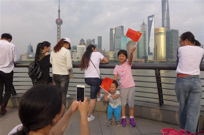 National Day holiday attracts record number of tourists