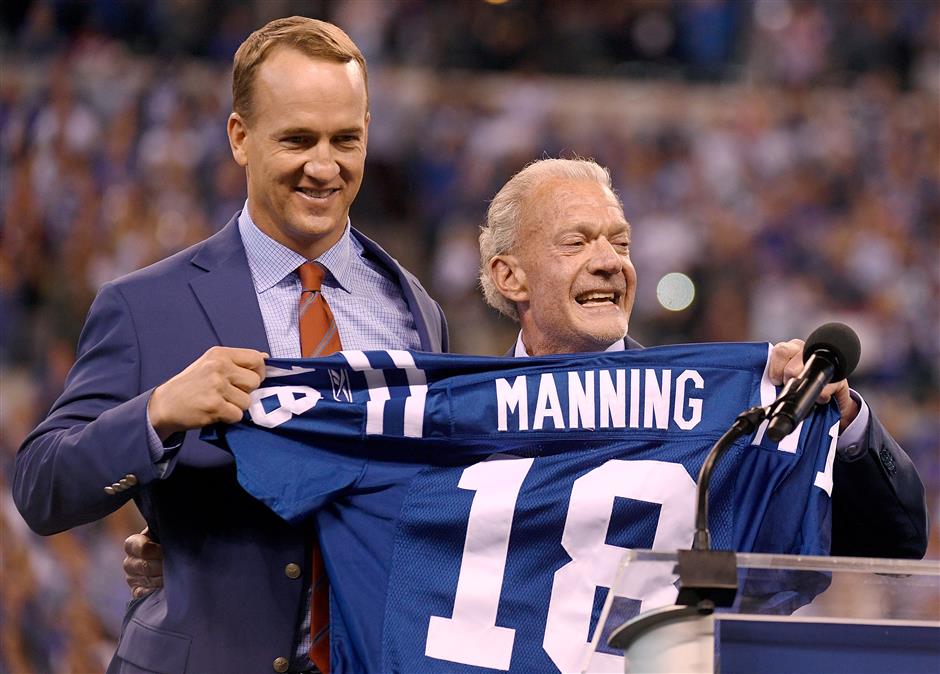 Colts retire Peyton Manning's jersey