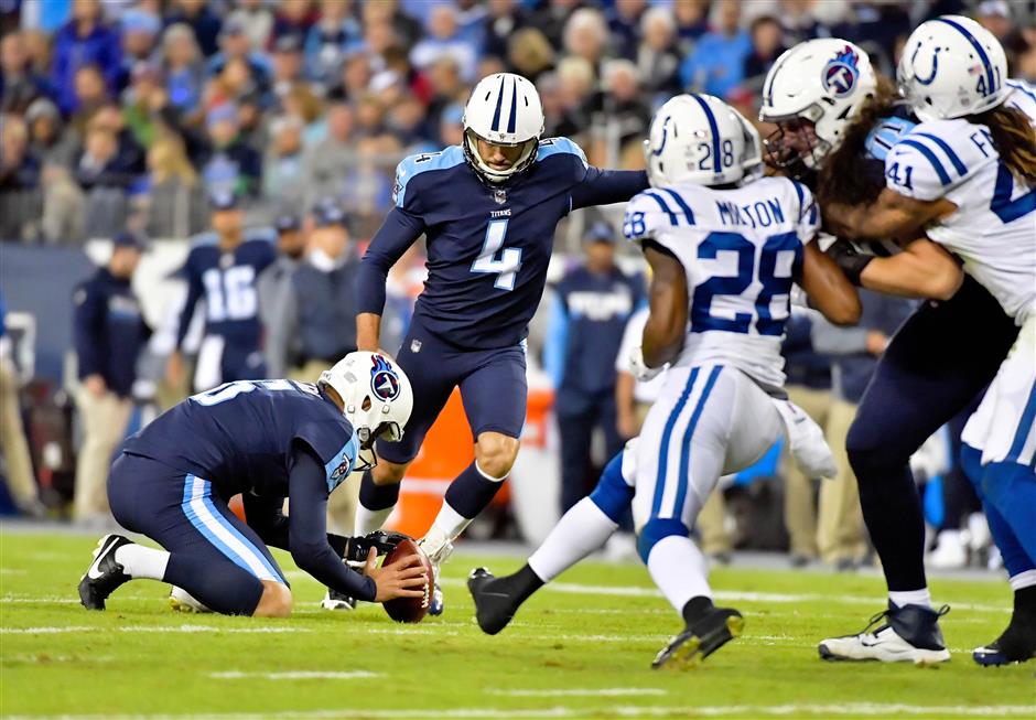 Titans kicker extends record to 51 straight kicks inside 50 yards