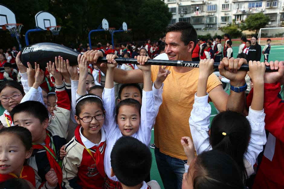 Top athletes bring canoeing to campus