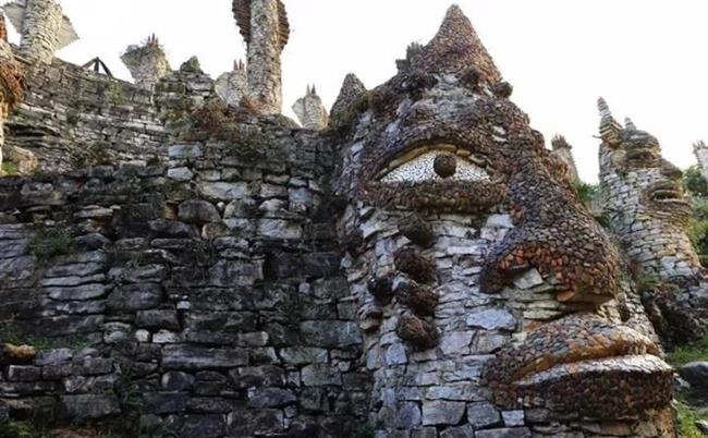 78-year-old man spends two decades building rock castle