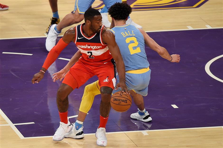 Lakers win gives Ball last word on Wizards' Wall