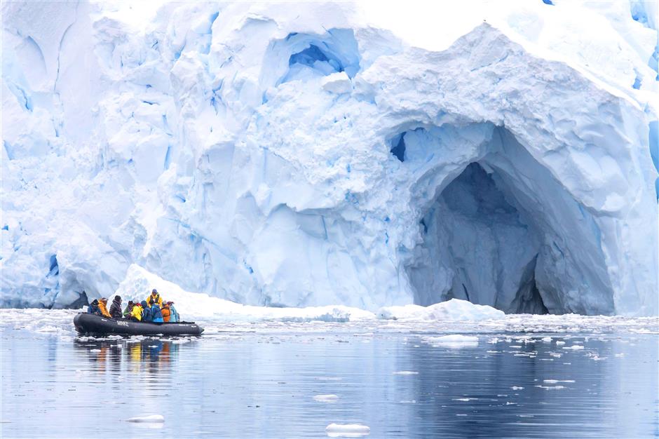 Affluent Chinese travelers prefer polar expeditions