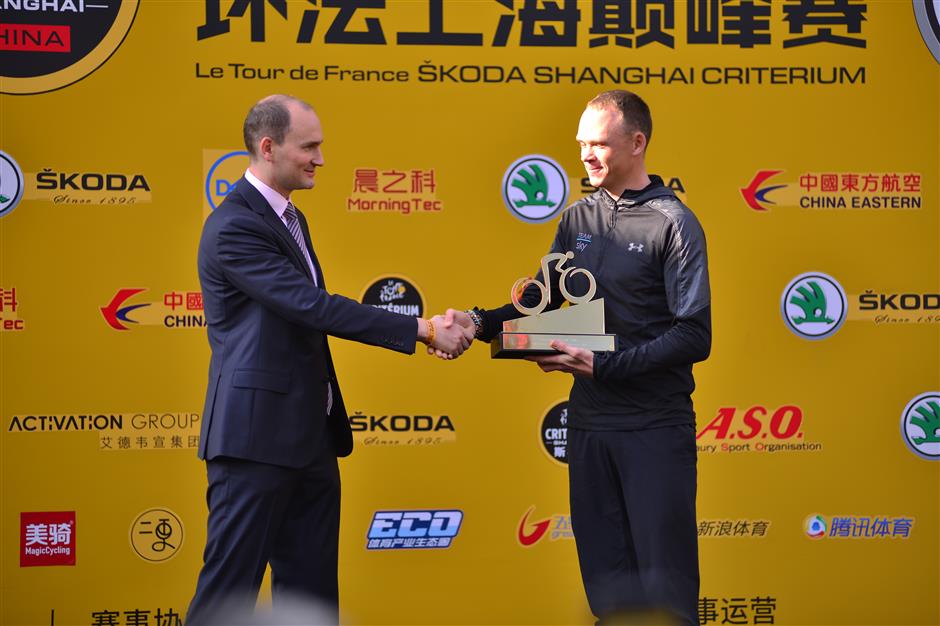 Froome conquers China, eyes 5th Tour de France title