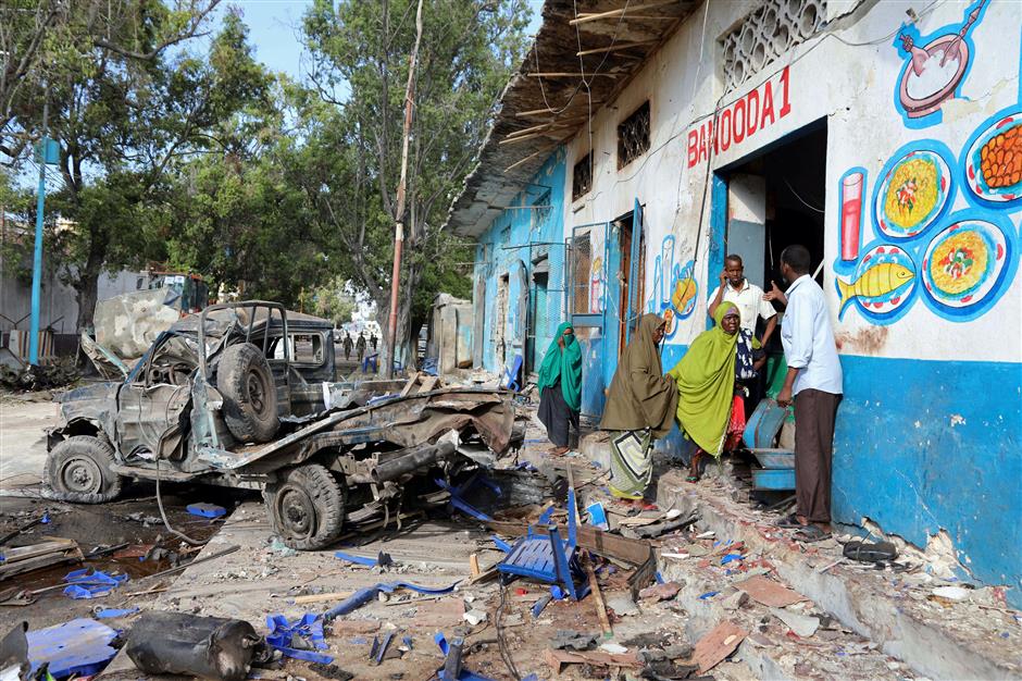 Somalia police end hotel siege, 23 killed