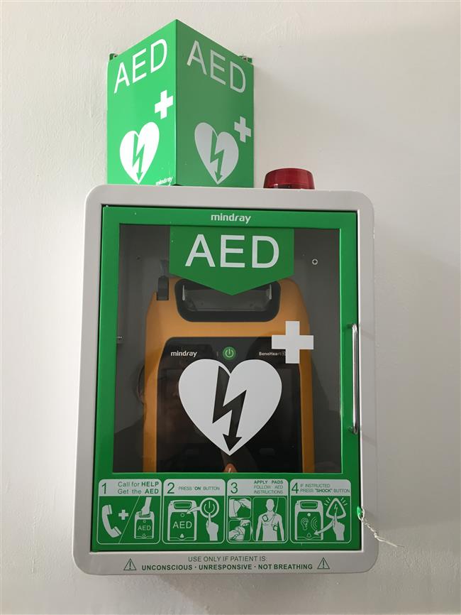 Campus AED helps to rescue Shanghai student