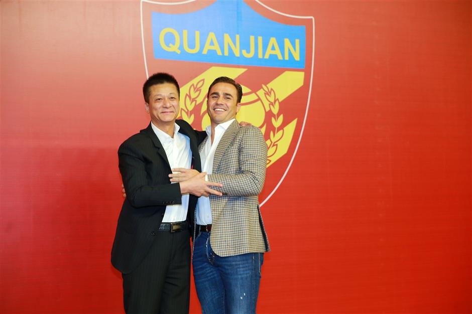 Cannavaro quits as Tianjin coach amid Evergrande rumors