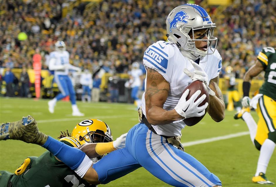 Lions snap 3-game skid in 30-17 win over struggling Packers