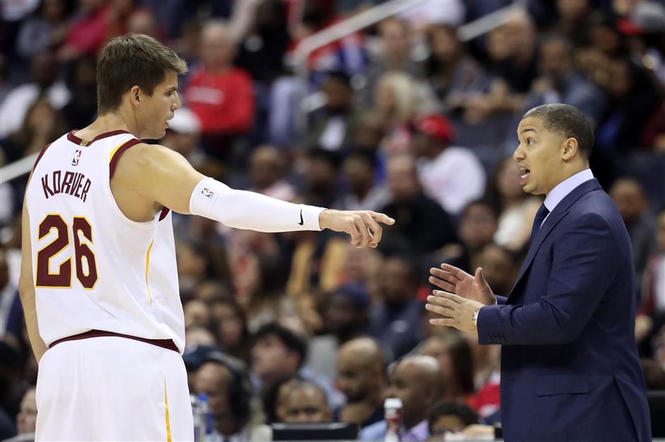 Lue unhappy with 'embarrassing' Cavs