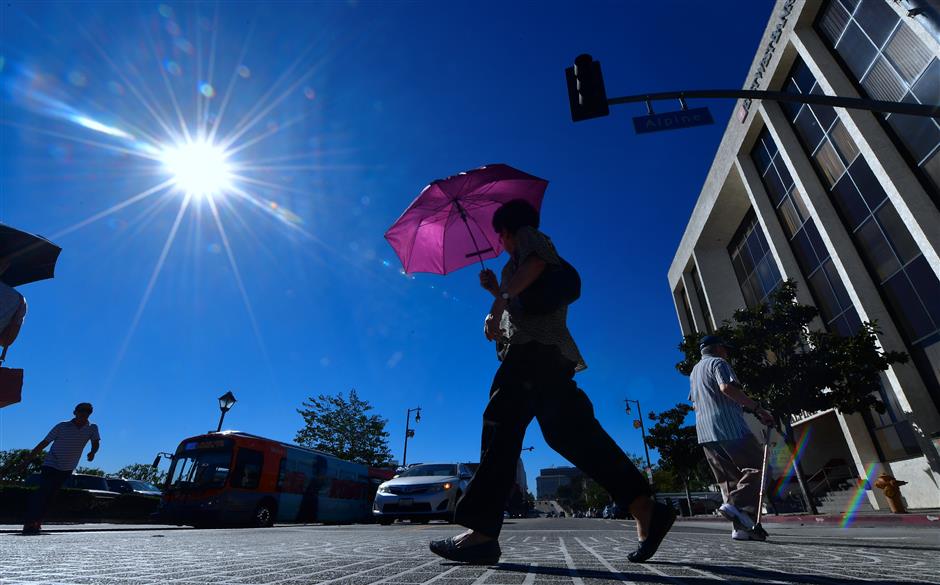 This year to be among three hottest on record: extraordinary weather