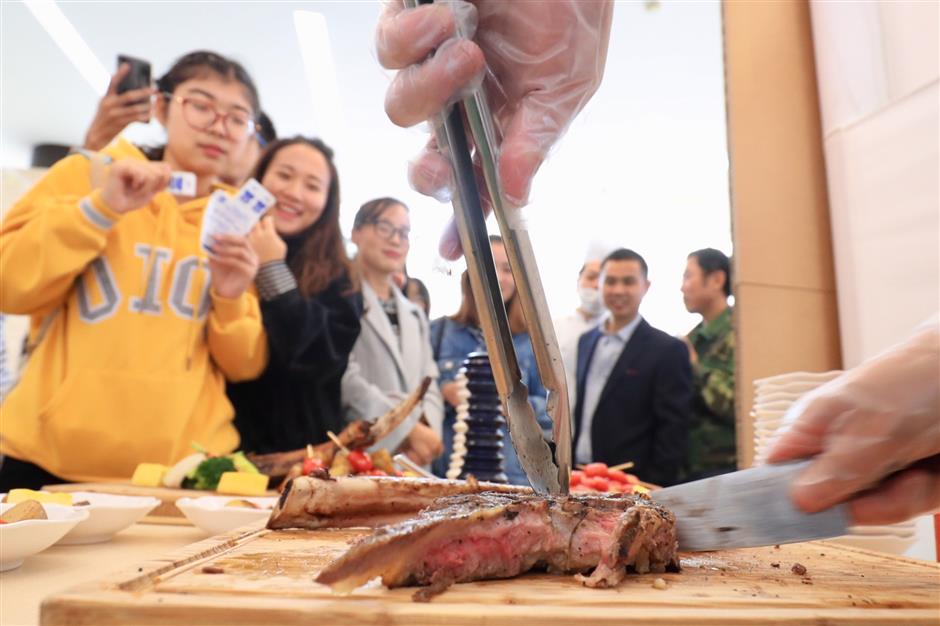 First university food festival attracts long lines