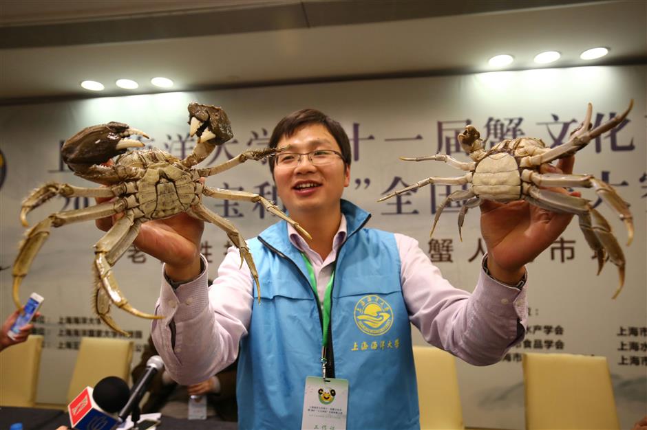 King and queen of crabs crowned