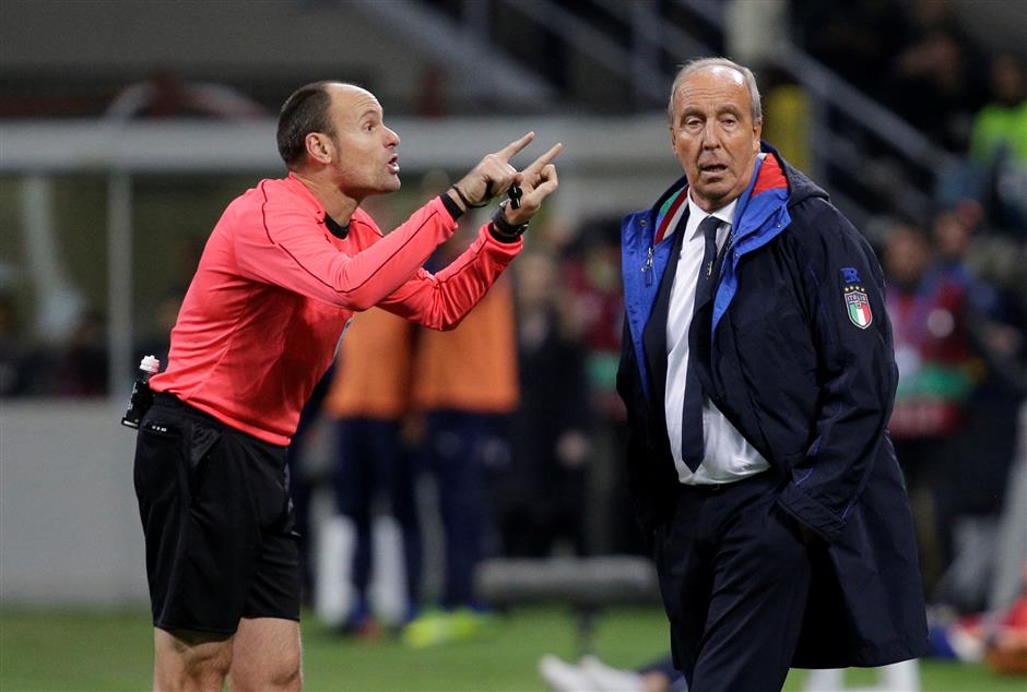 Italy sacks Ventura, targets Ancelotti