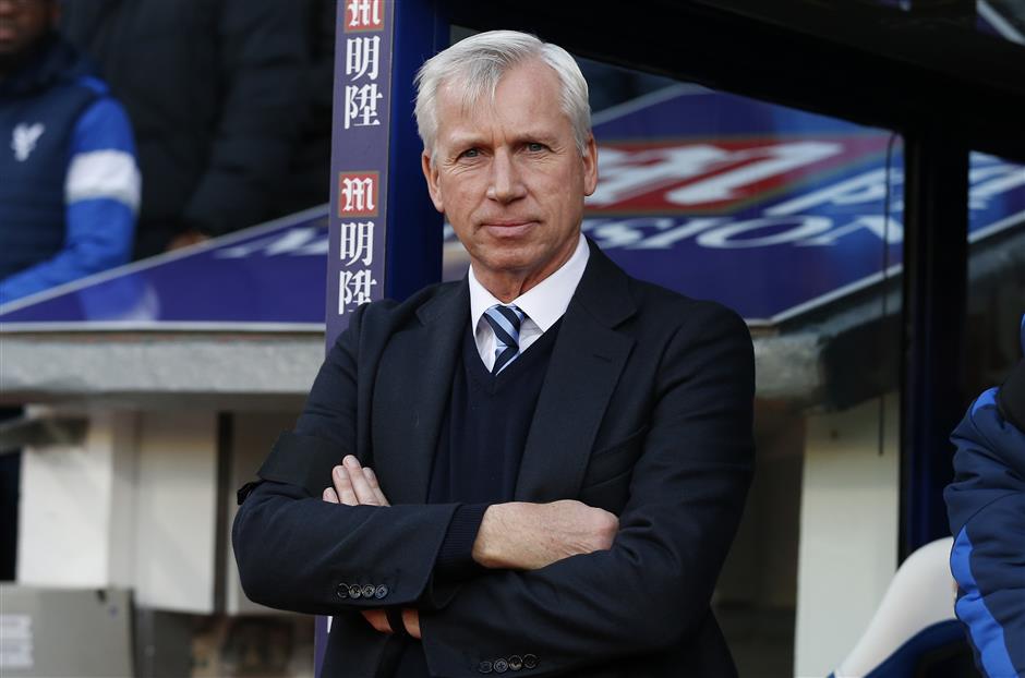 West Brom appoints Pardew as new manager