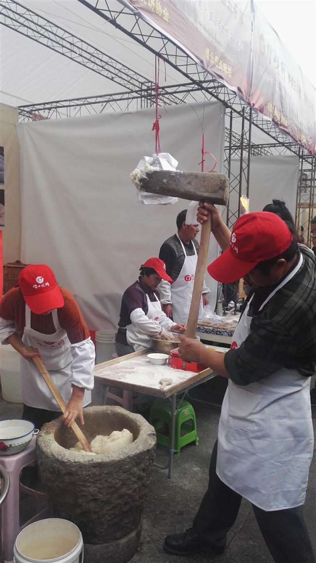 Zhejiang agricultural expo pull in the crowds