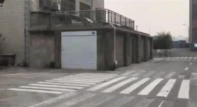 Extra zebra crossings confuse pedestrians and motorists alike