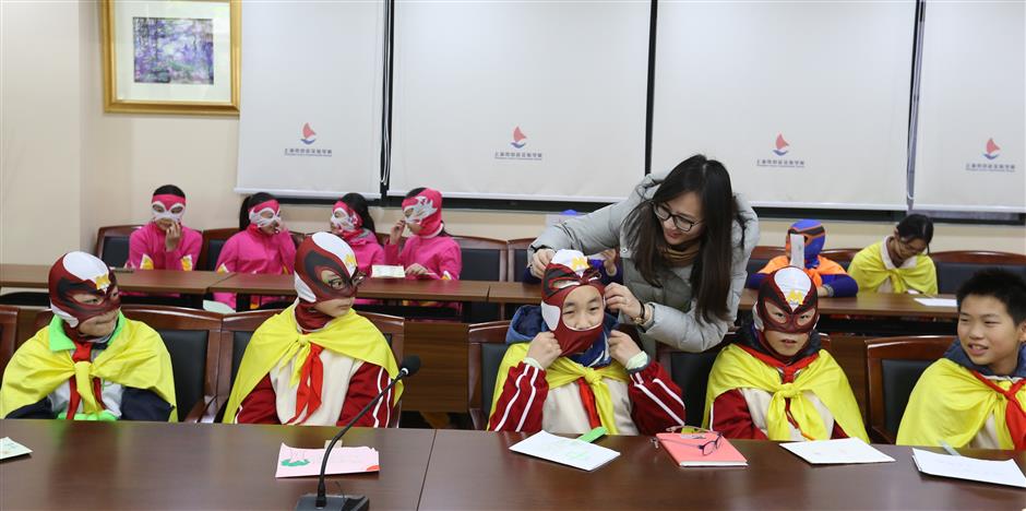 'Superhero' students join art project to protect the environment