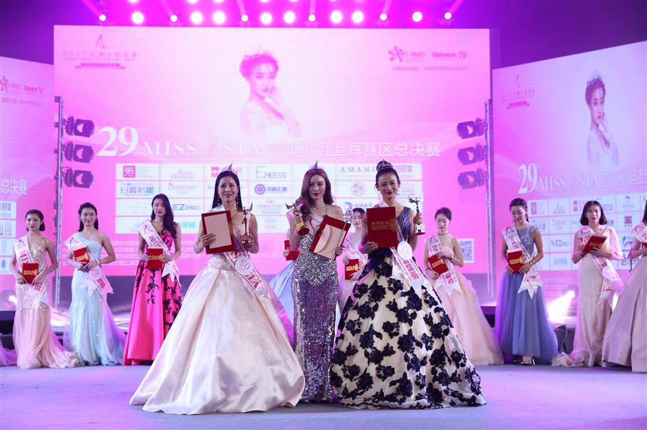 Local designer Li Shai crowned Miss Asia Shanghai 2017