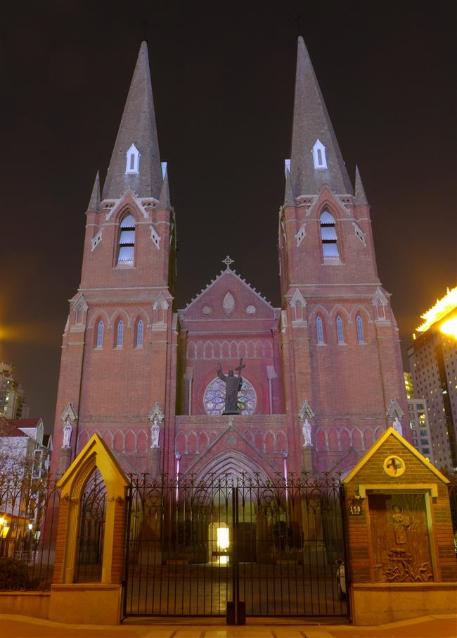 Xujiahui cathedral to reopen on Saturday