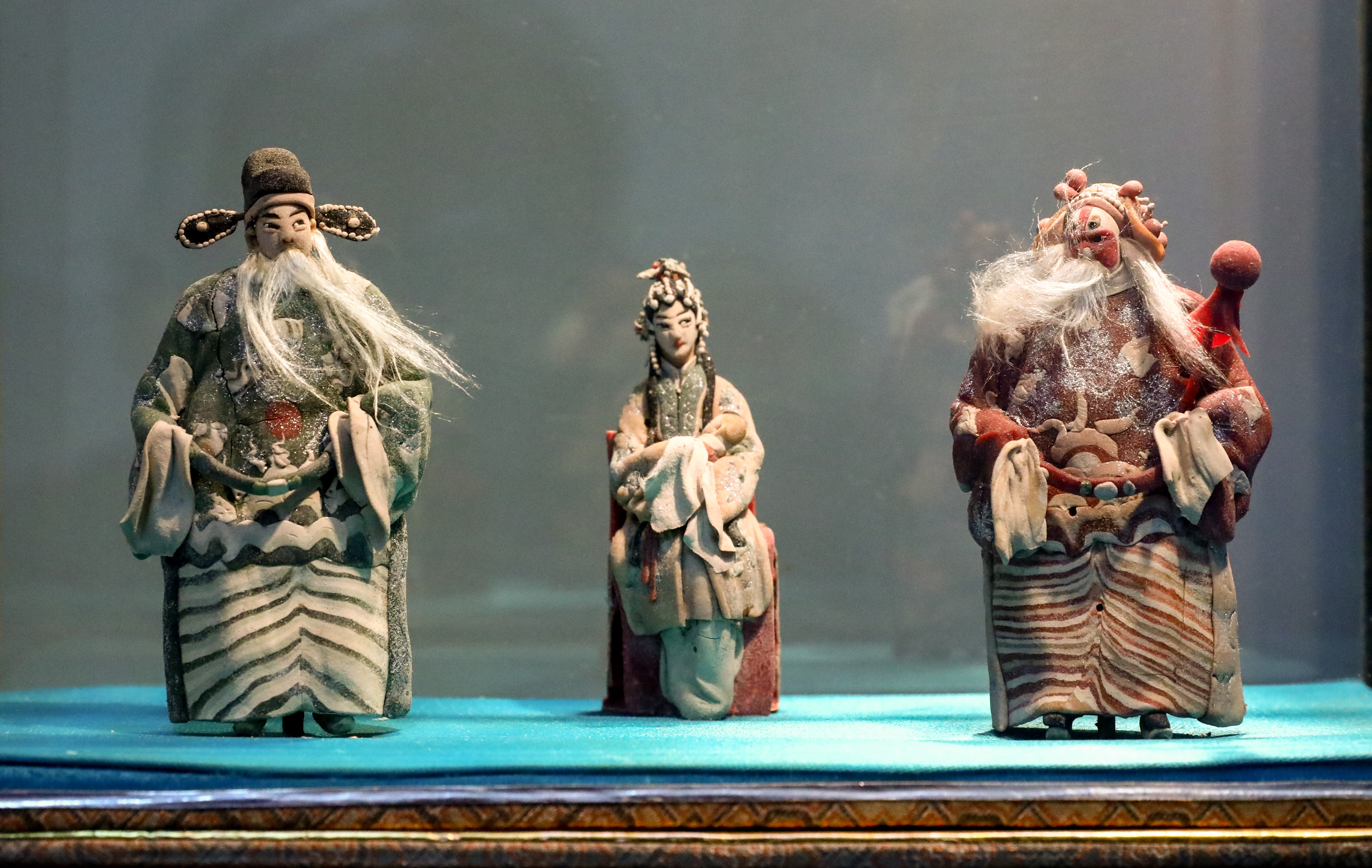 nimble fingers turn dough into delicate art