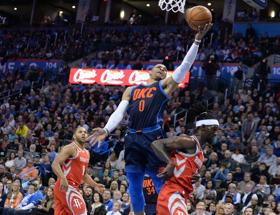 Warriors down Cavaliers; Thunder sink Rockets