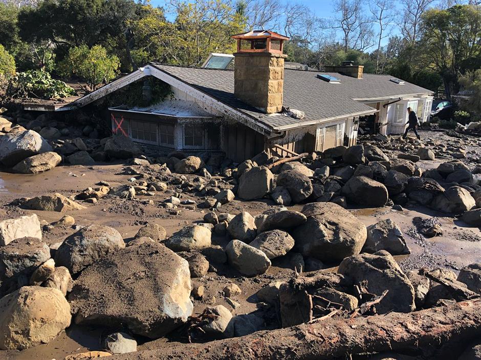 Death toll rises to 17 in California mudslides, 17 missing