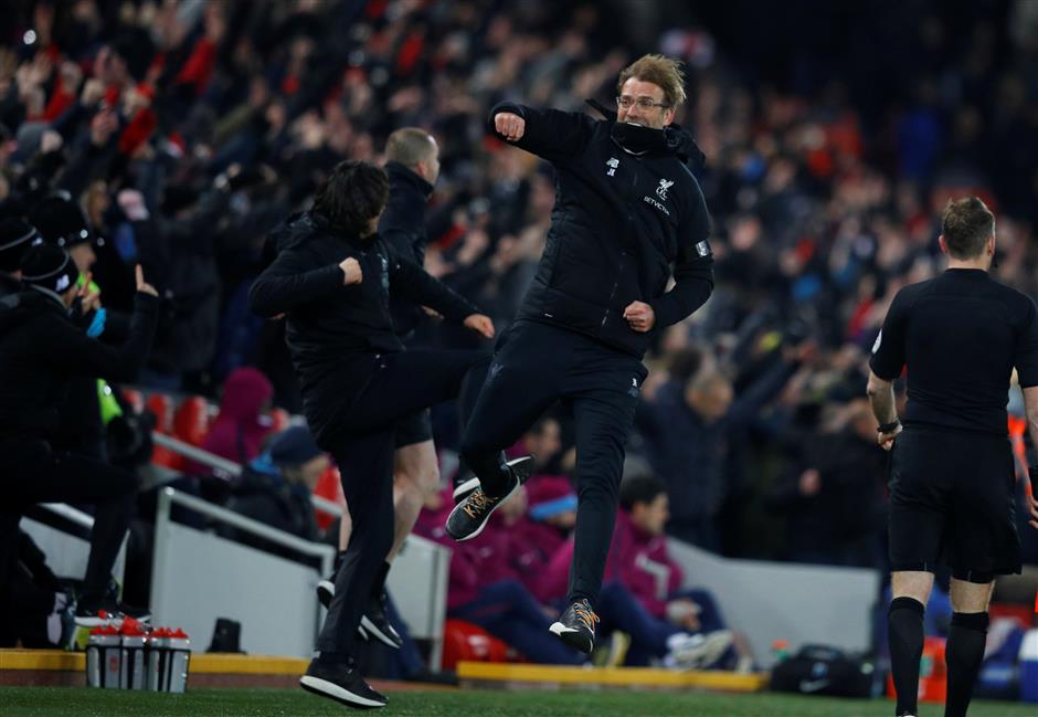 7-goal thriller at Anfield as Liverpool ends Manchester City's unbeaten run