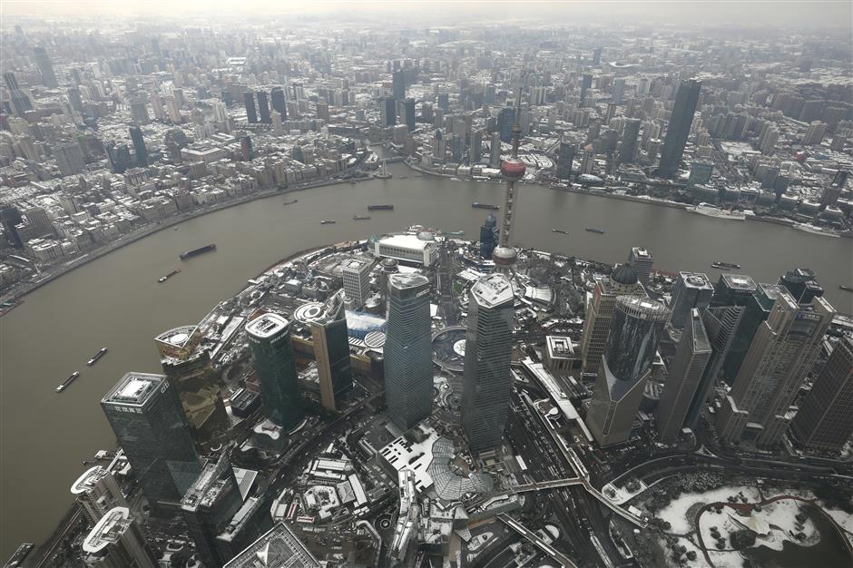 Snow-covered city a rare treat for Shanghai residents