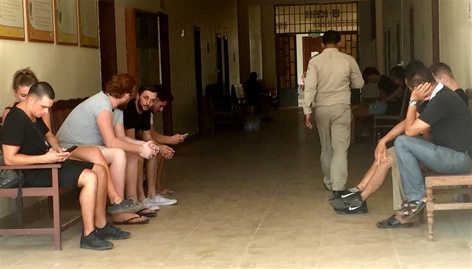 Cambodia arrests foreigners for 'pornographic dancing'