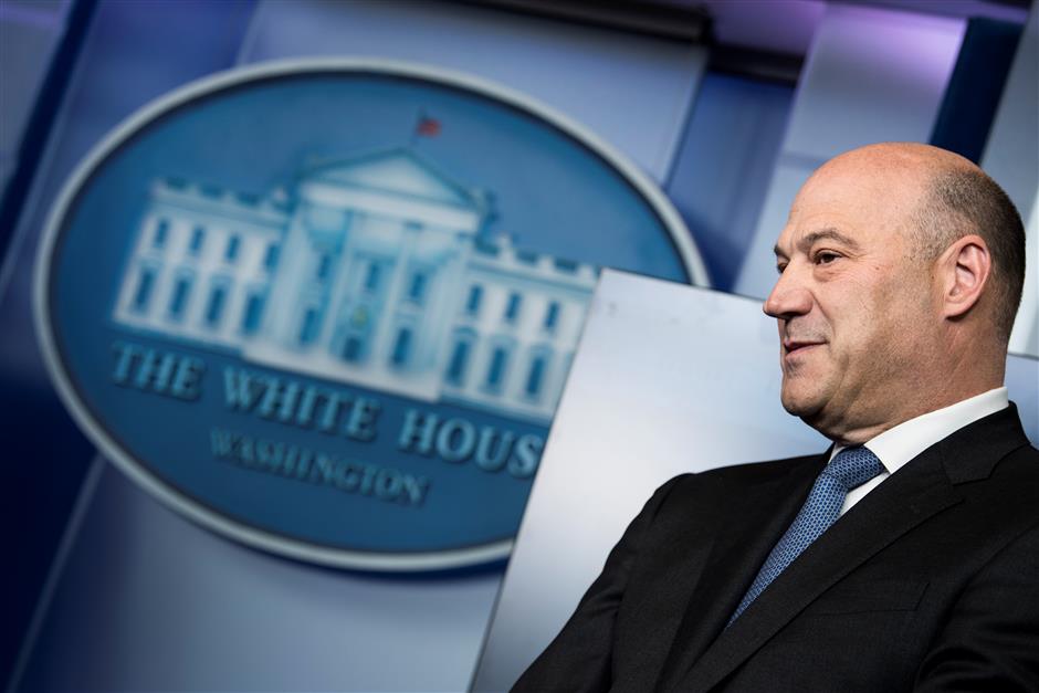 Gary Cohn resigns as top White House economic adviser