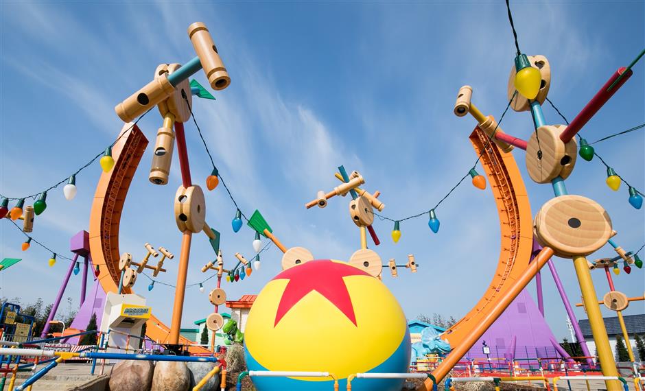 Get ready to play in Toy Story Land